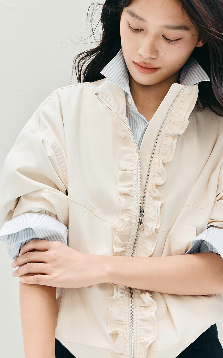 Semir Women's Autumn Jacket with Ruffle Trim, Curved Elbow Sleeves, Loose Texture White Coat 10A525108005 2