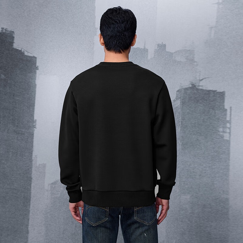 HLA Men's Autumn 25 Three-Body Joint Name Series Plus Size Round Neck Patchwork Long Sleeve Men's Sweatshirt