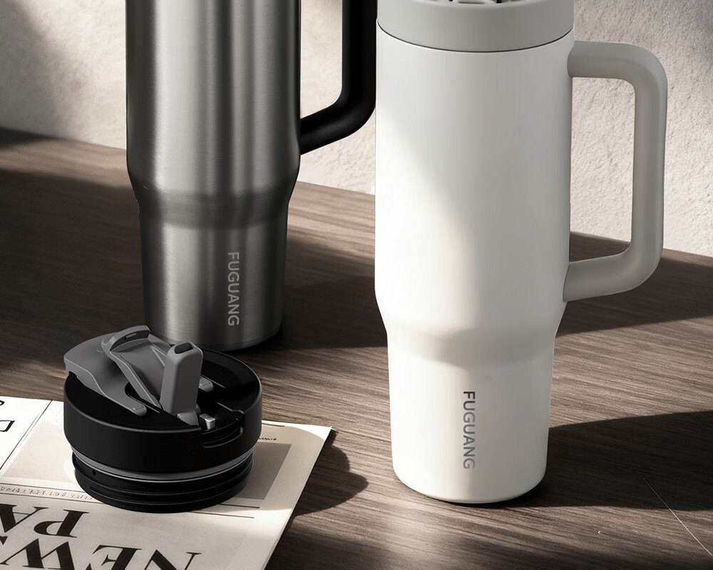 Fuguang 316L Straw Insulated Cup, Large Capacity, Sealed, for Men And Women, Ice King Cup, Giant Water Bottle, Tea Infuser Cup, Natural Color 1