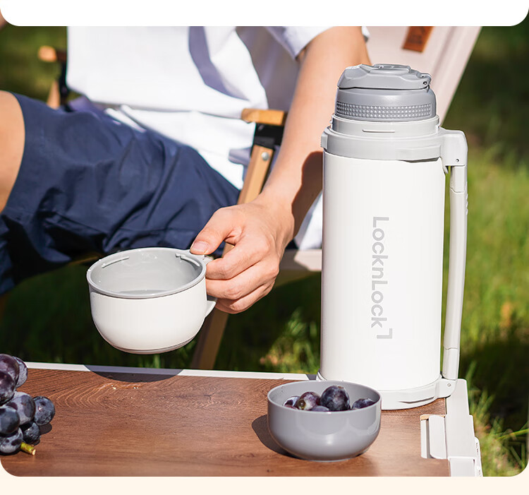 LOCK&LOCK Insulated Thermos Large Capacity 2L Stainless Steel Portable Vacuum Flask Deep Black for Camping Car Home Use 12