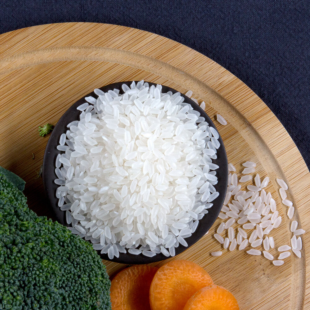 甄食在新米火山岩大米黑土地东北响水石板大米粮油团购送礼5kg10斤装