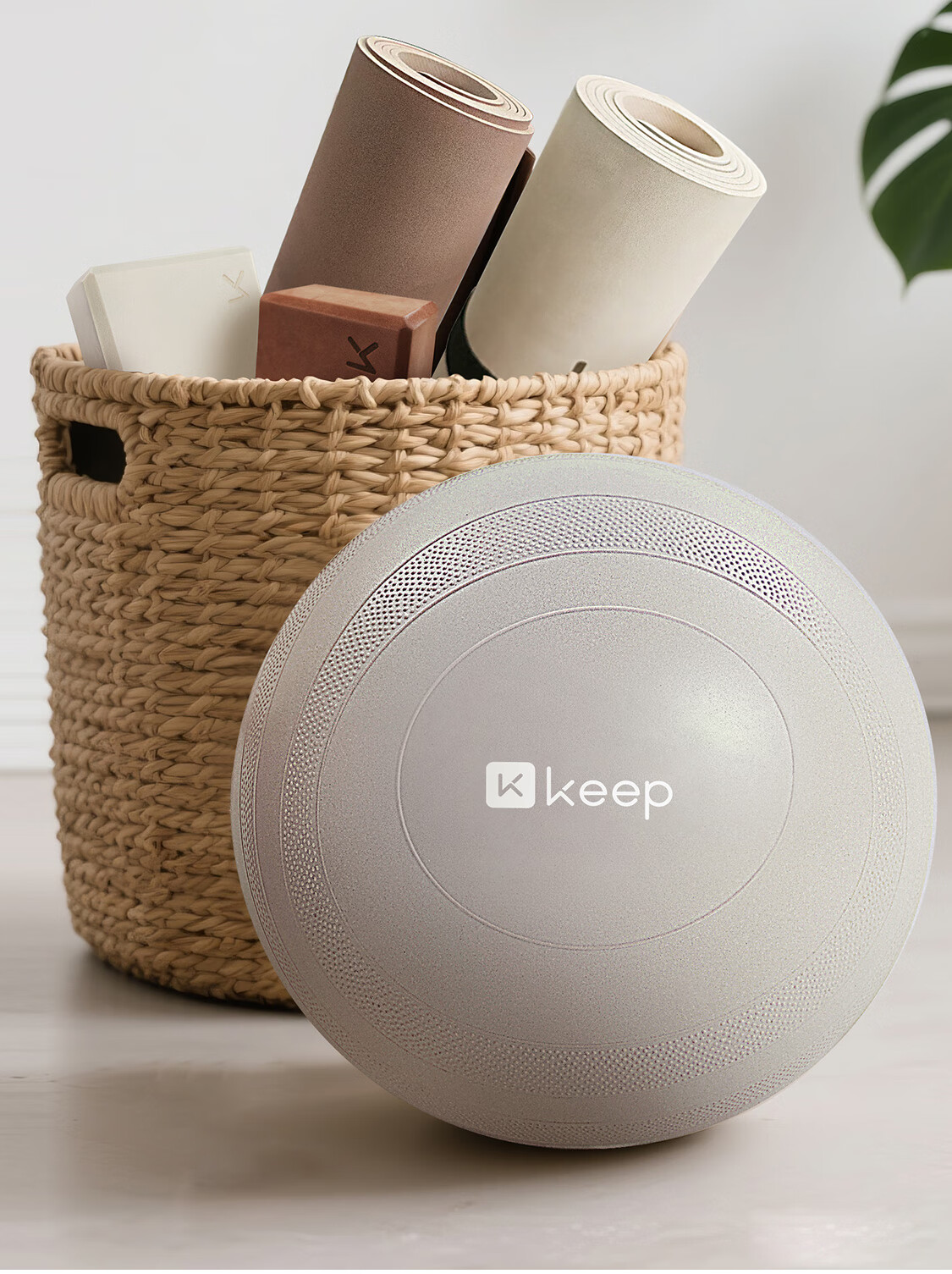 Keep Yoga Ball, Non-Slip, Pressure-Resistant, for Pilates And Fitness, Specialized for Pregnant Women's Labor Training And Balance Exercises, Oatmeal White, 55cm 5