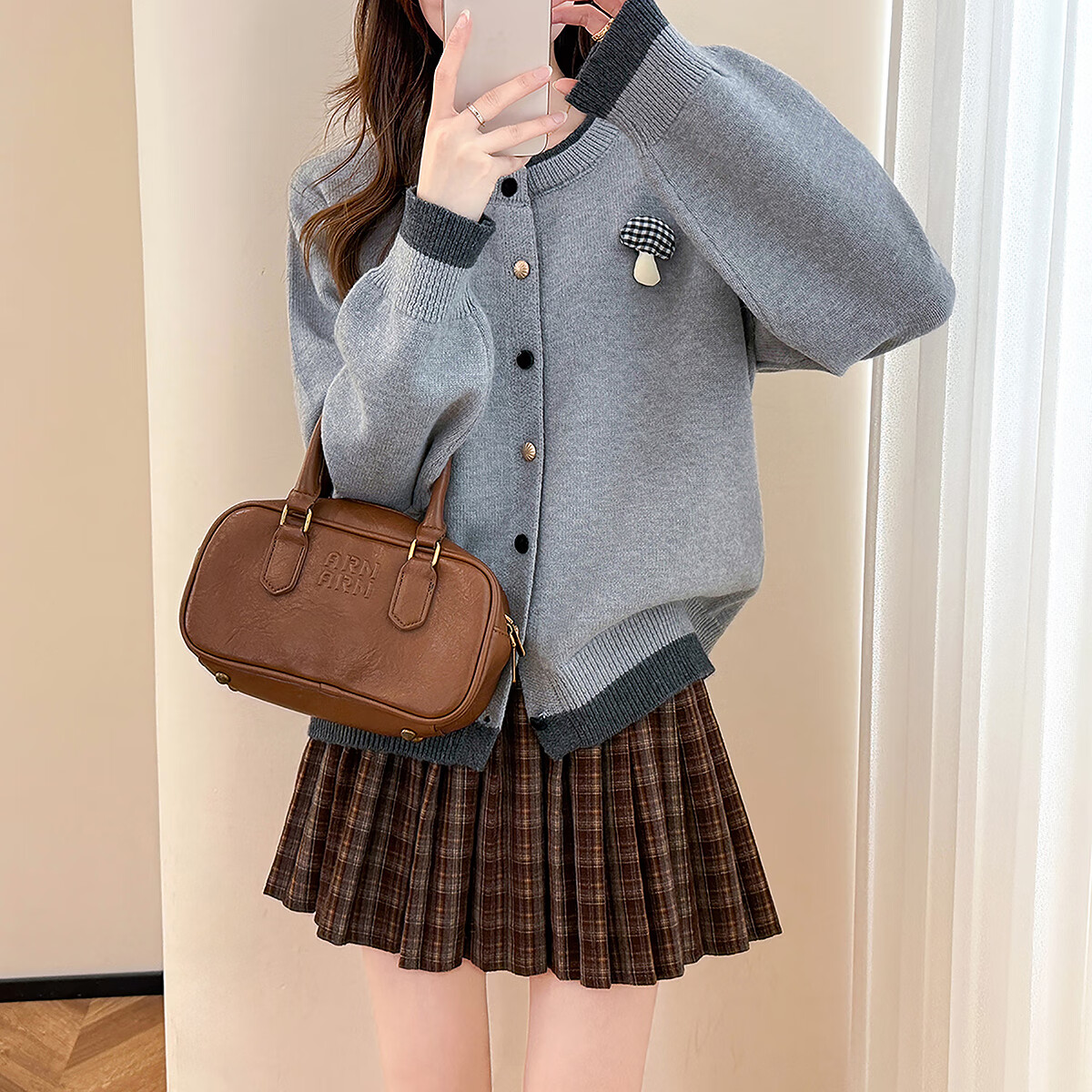 TonLion 2025 Autumn Winter Fun Trim Design Women's Faux Two-Piece Crew Neck Cardigan