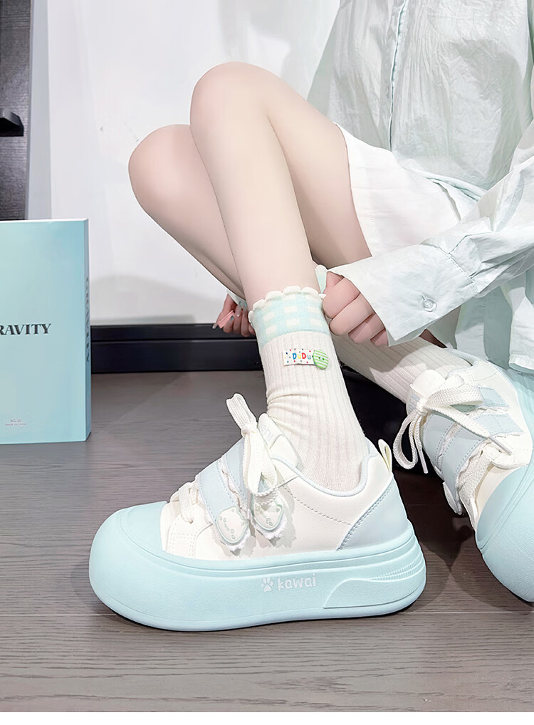 RENBEN Cute Velcro White Sneakers for Women, Popular Chunky Shoes, Versatile Canvas Shoes, White (Leather Surface), Size 40 42