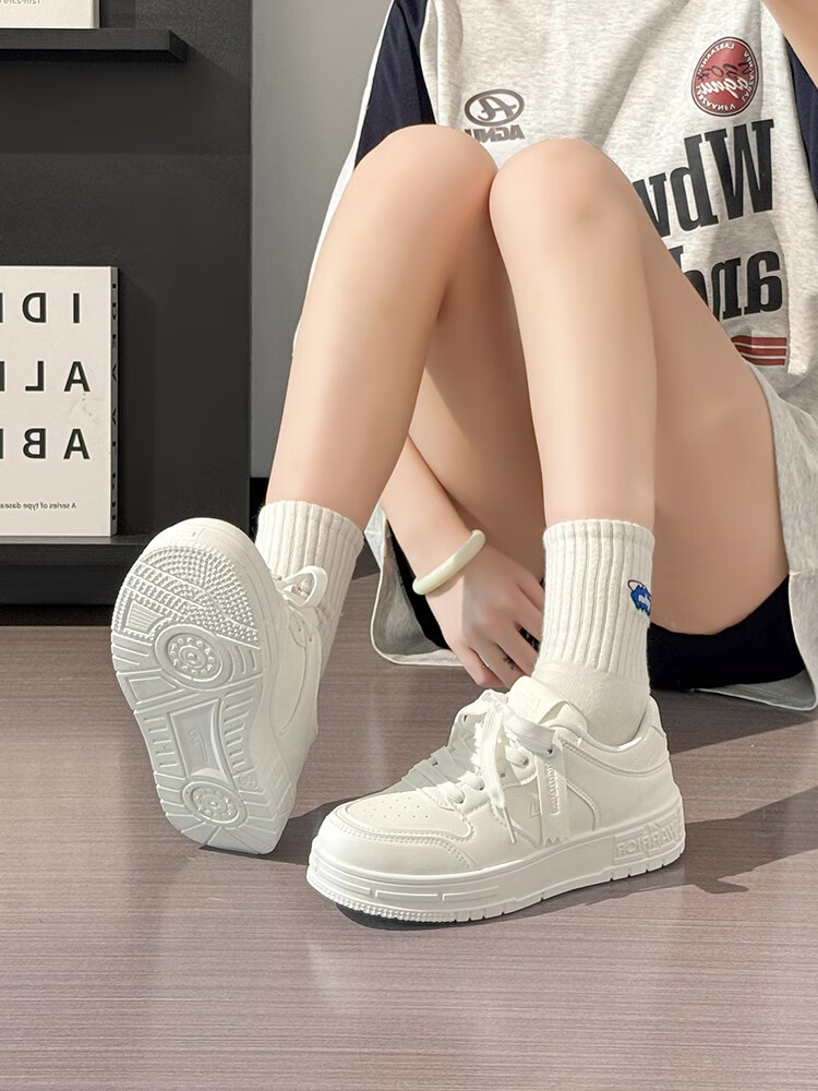 Huili Black And White Panda Couple Shoes, Unisex Thick-Soled Sneakers, Versatile Sports Casual Shoes for Men And Women, White, Size 38 14