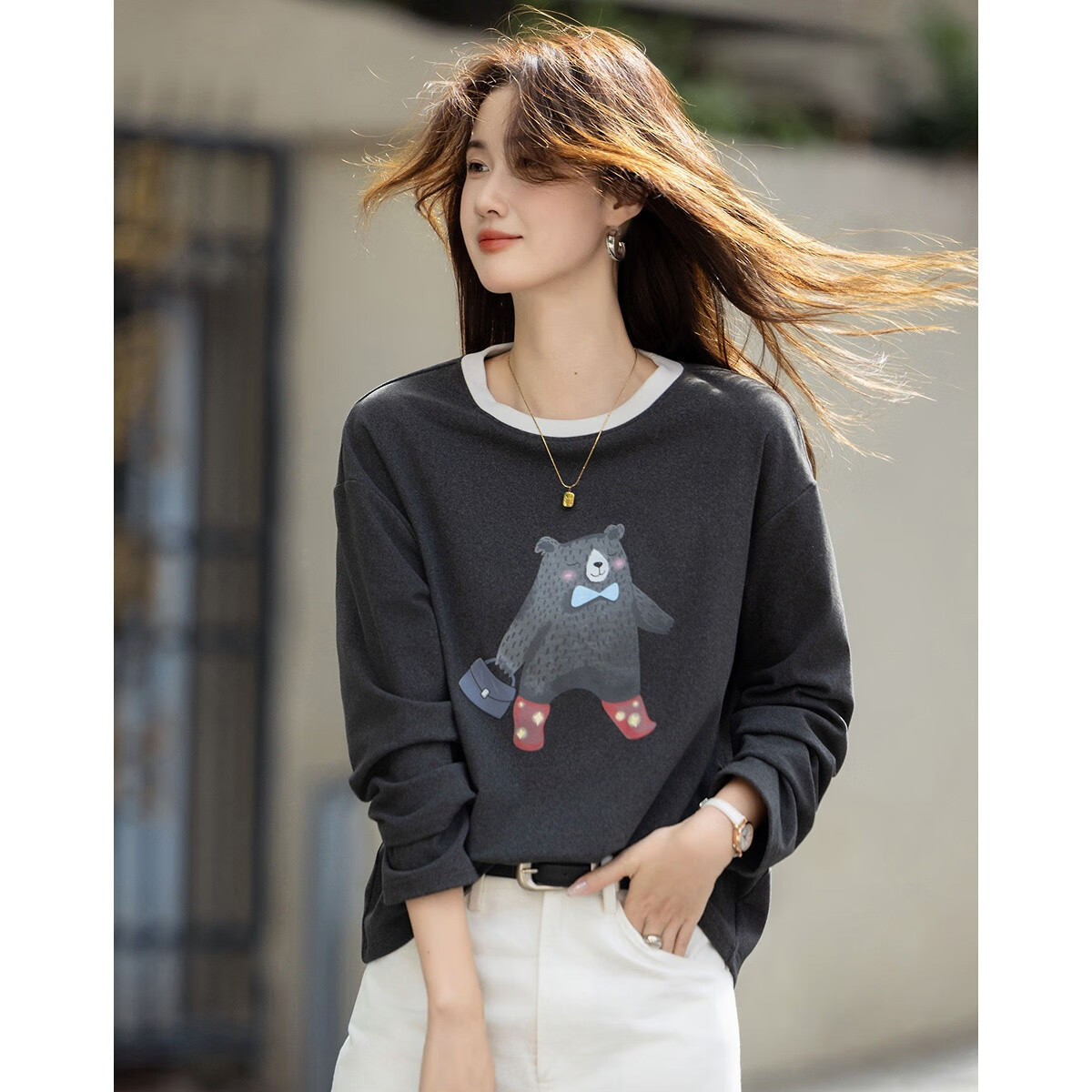 Demana 280G Thermal Velvet Warm Winter Korean Style Colorblock Crewneck Bear Print Petite Women's T-Shirt