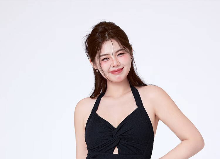 Agliondy Plus Size Halter One-Piece Swimsuit for Women, Slimming and Flattering, Elegant High-End Square Leg Design, 2025 New Resort Collection 2