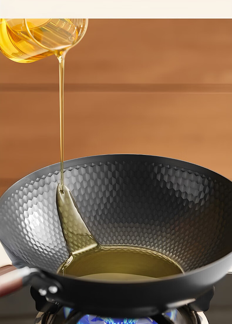 Carote 32cm Titanium-Free Coating Iron Wok Non-Stick Stir Fry Pan for Home Use Compatible with Gas and Induction Cooktops 8