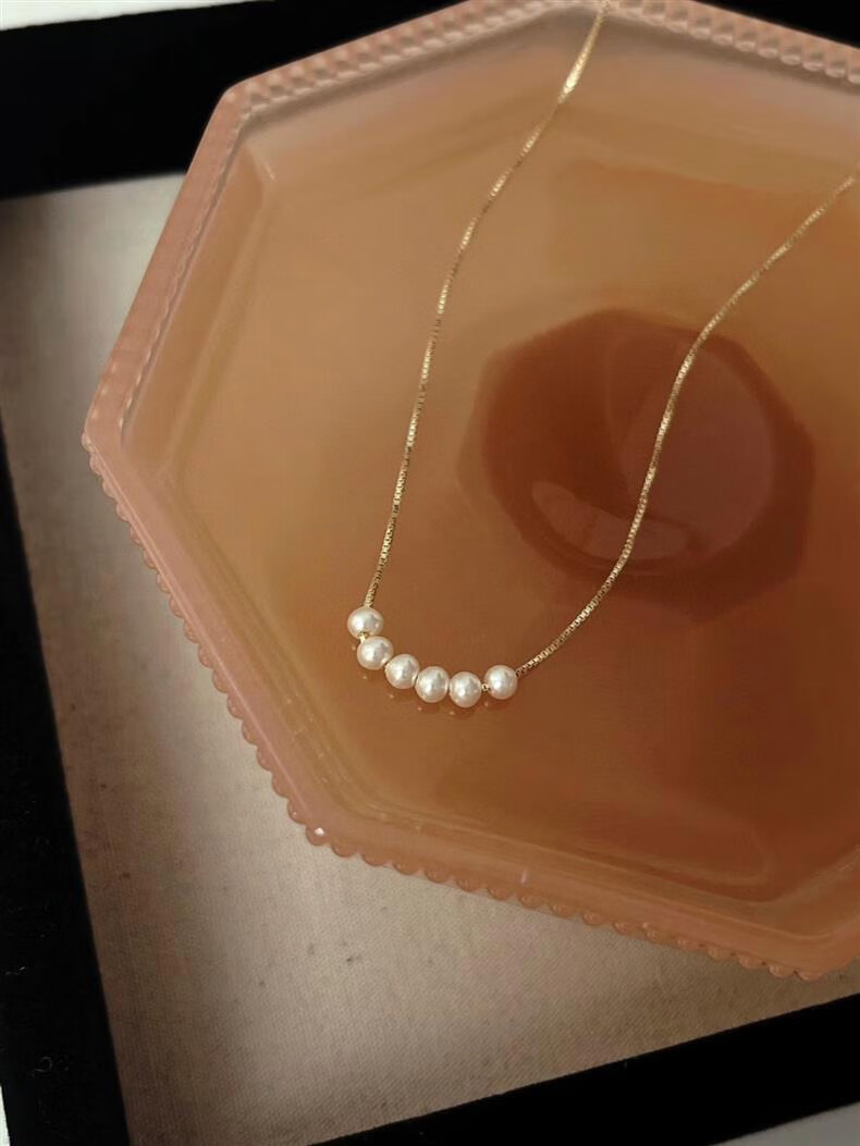 Aideyueding Premium Freshwater Pearl Necklace for Women, Collarbone Chain Jewelry, Anniversary Birthday Gift for Girlfriend Or Wife on May 20 2