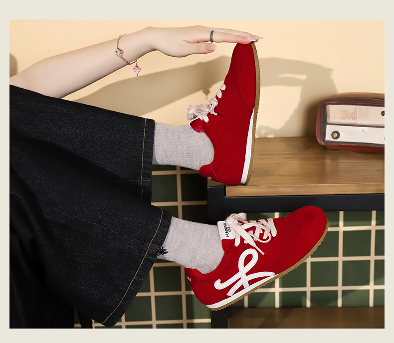 Global Vintage Red German Training Shoes Women 2026 New Stylish Casual Sports Agan Sneakers 9