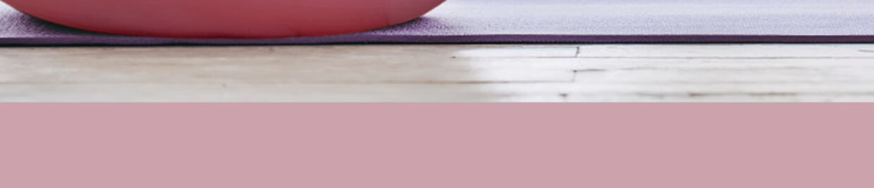 361° Yoga Ball Thickened Explosion-Proof Swiss Ball Maternity Delivery Ball Fitness Rolling Back Balance Large Yoga Ball Pink 15