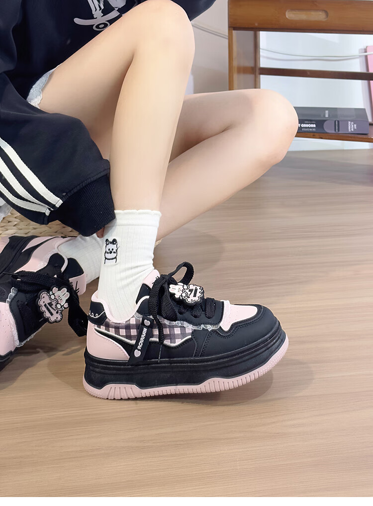Huili Blue And Pink Sweet Girl Sneakers for Women, New Fashion Versatile Student Platform Korean-Style Casual Shoes, Black And Pink, Size 35 22