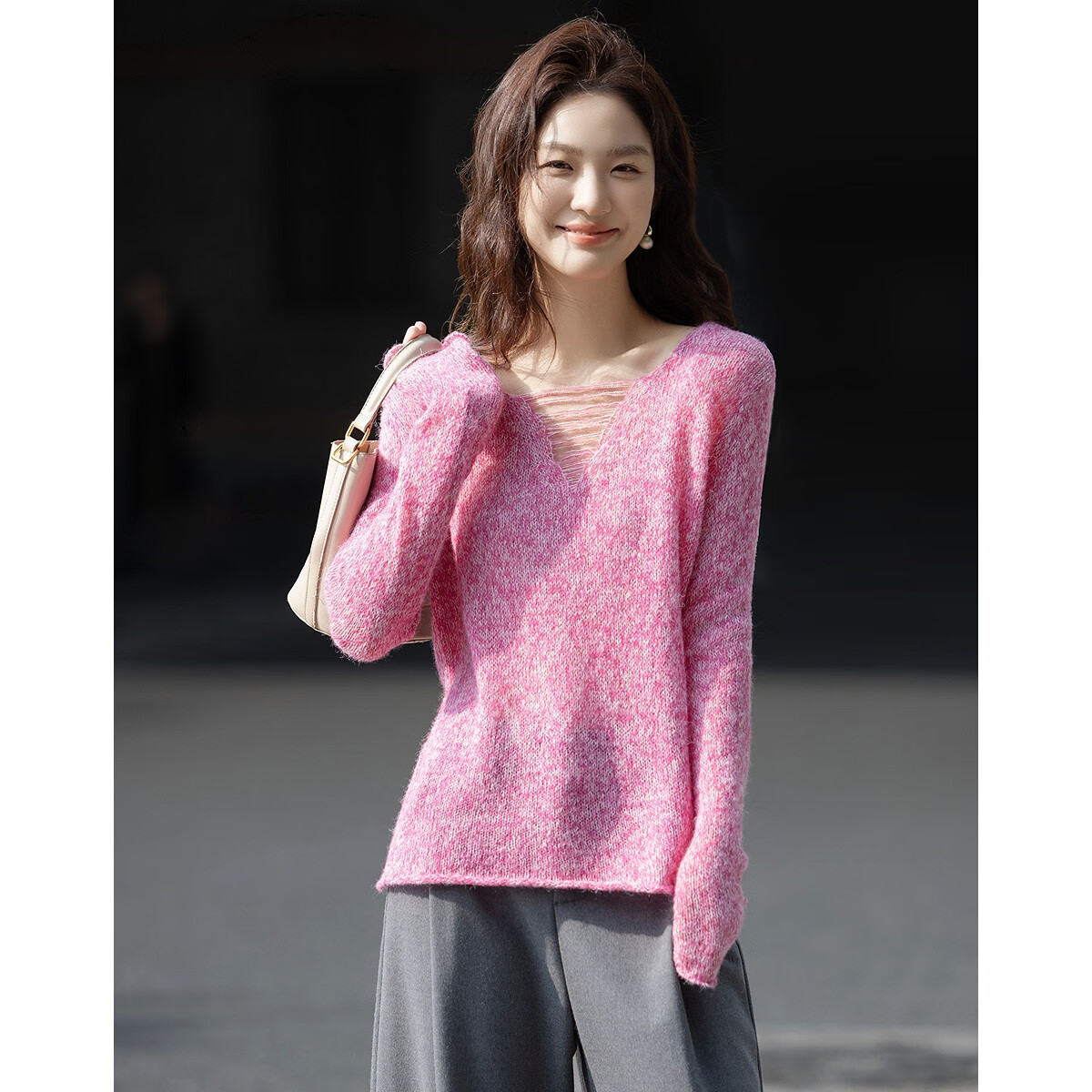 Demana 【Downy Wool Blend】 Autumn Design V-Neck Yarn Knit Sweater for Petite Women
