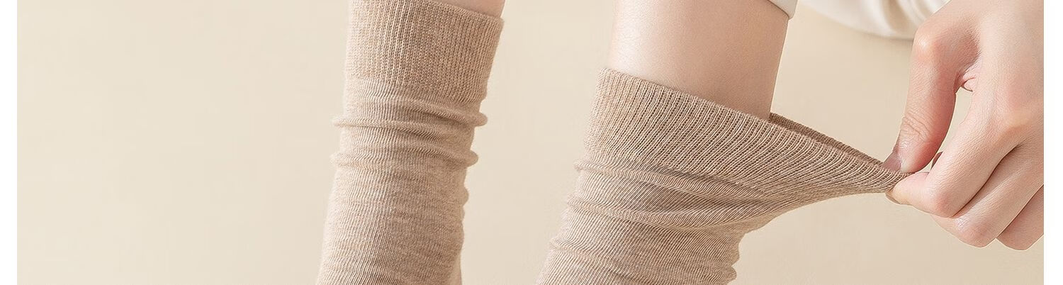 Guxu Disposable Women's Socks Travel Daily Throwaway No-Wash Autumn Winter Mid-Calf Odor-Resistant Socks 5 Pairs 33