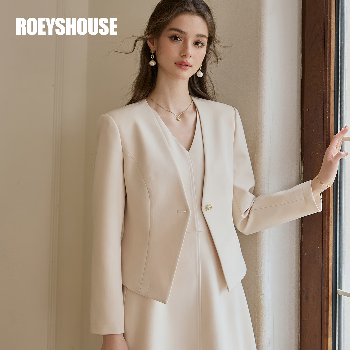 ROEYSHOUSE Women's Elegant Slim Fit Blazer Spring New Solid Color Commuter Suit 11646 Apricot S