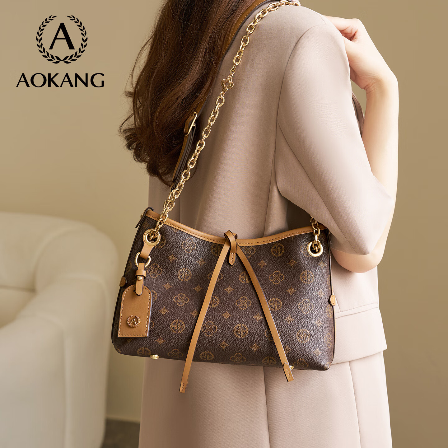 Aokang Women's Trendy Fashion Chic Tote Bag Commuter Versatile Shoulder Bag Birthday New Year Gift for Girlfriend Wife