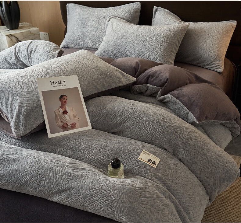MUJI Milk Velvet Carved Four-Piece Set Coral Fleece Thickened Double-Sided Warm Bedding Sheet Duvet Cover 200*230cm Autumn Winter 2
