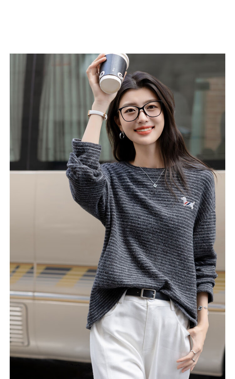Demana Warm Comfortable Practical Winter Simple Round Neck Embroidered Loose Fit Petite Sweatshirt for Women 2