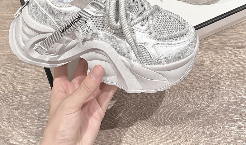 Warrior Official Women's Shoes 2026 Summer Thick Sole Height Increasing Dad Sneakers Women's Sports Casual Shoes Silver Gray Size 39 15