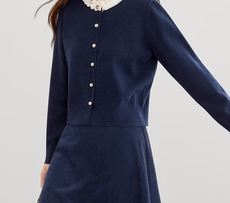 Sentubila Elegant Commuter Set Women Autumn Color-Block Lace Round Neck Stretch Knit Top A-Line Flared Skirt Two-Piece Set 3