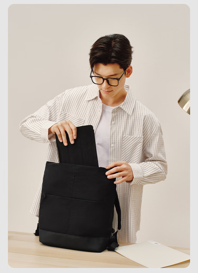 JD Jingzao Black Warrior Handheld Tote Bag Sports Backpack Laptop Bag Commuter Travel School Bag 17