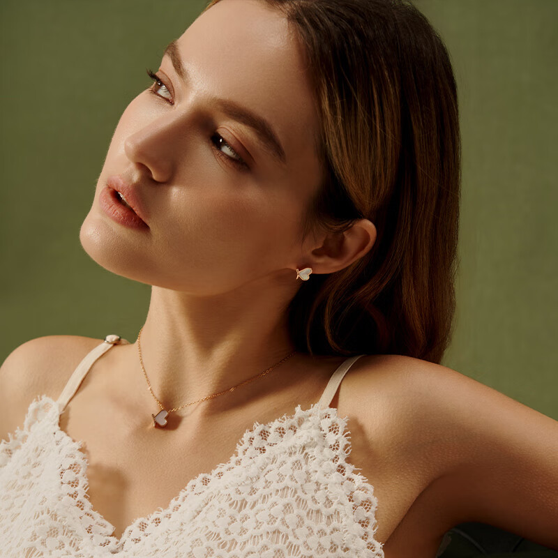 Dukou [Grace Wu Same Style] Butterfly Stud Earrings for Women High-End Light Luxury Ear Jewelry Birthday Gift for Girlfriend Wife