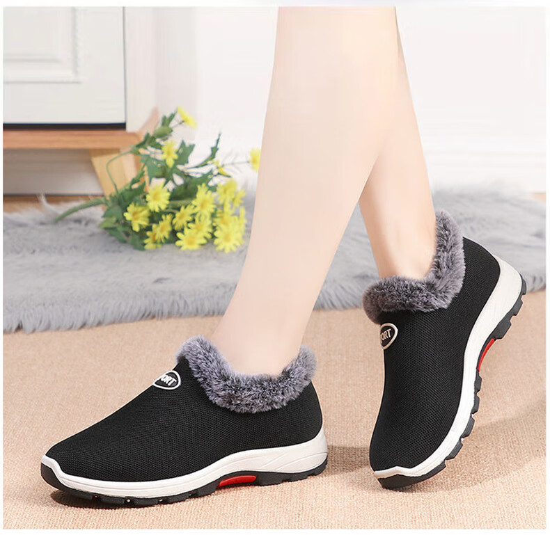 FOOTOPPO Slip-On Fleece-Lined Cotton Shoes for Women, Warm Winter Footwear for Elderly, Traditional Beijing-Style Cotton Shoes for Seniors, Comfortable Slippers for Older Wome 5