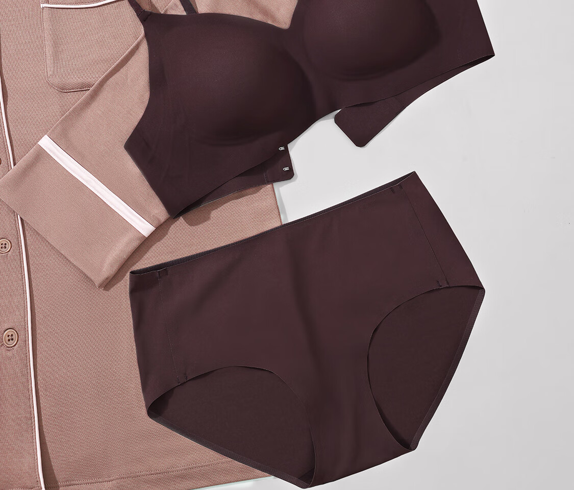 Aimer Wireless Breathable Hole-Free Cup Wire-Free Comfortable Bra and Panty Set 6