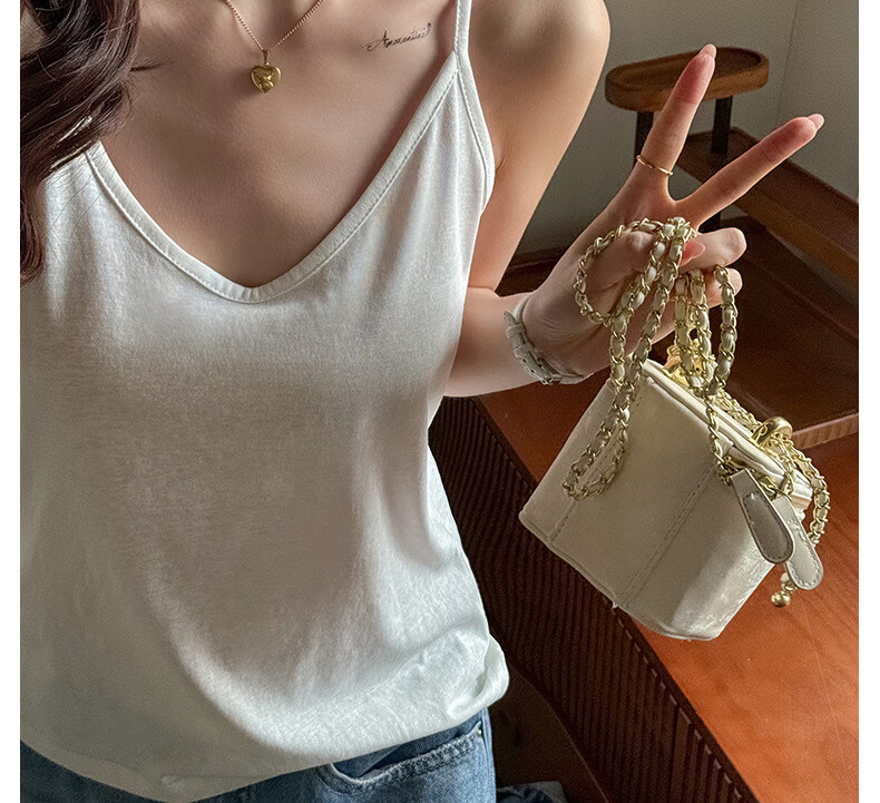 LangSha Korean Style Small Strap Vest Women Snowflake Cotton Sexy V-Neck Base Layer Outerwear Fashion Loose Belly Cover Top Female 21