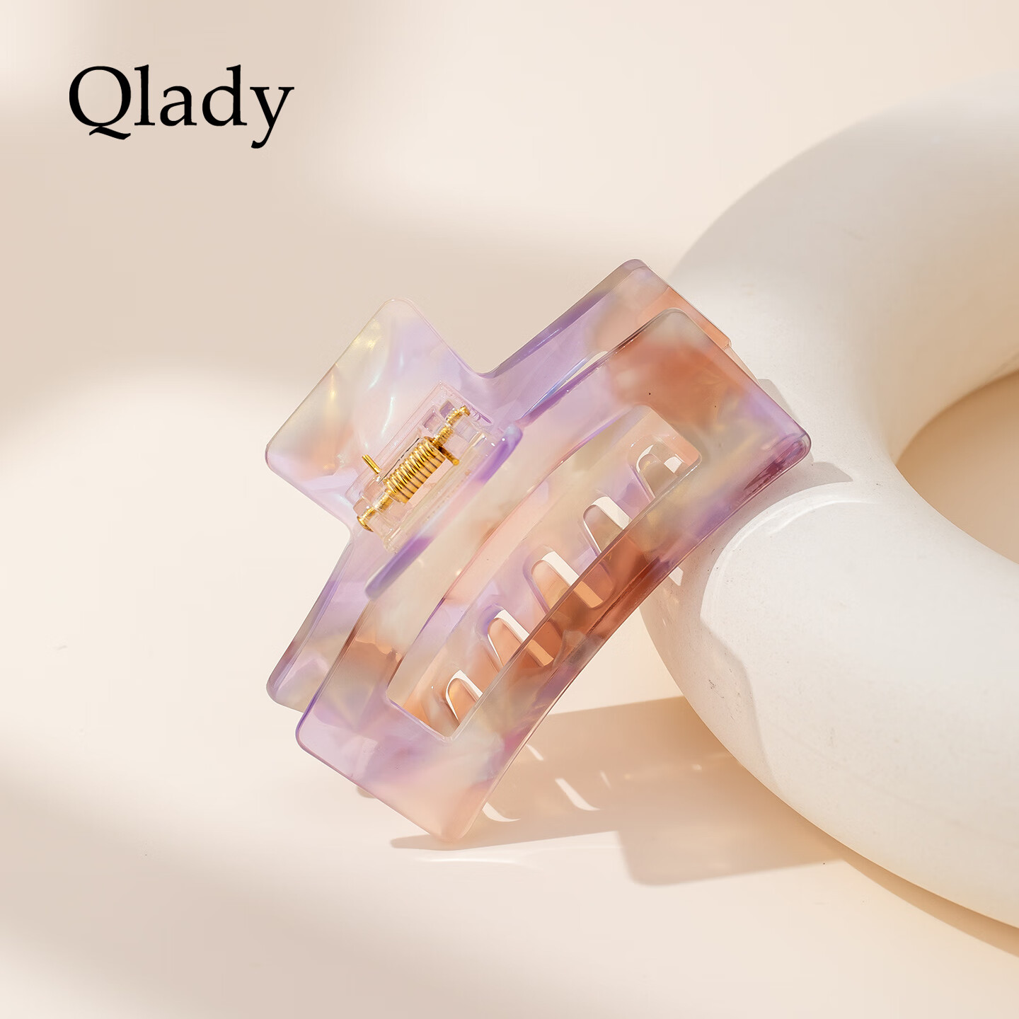 Qlady Acetate Gradient Hair Claw Clip for Women 2026 New Elegant Back Hair Clip Shark Clip Birthday Gift