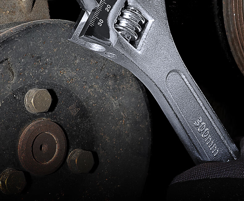 Dongcheng Thickened Light Handle Adjustable Wrench Professional Multi-Function Open-End Light Handle Wrench 6 Inch 9
