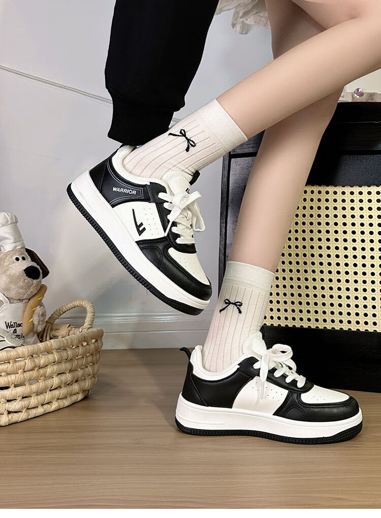 Huili Air Force One Couple Sneakers for Women And Men, Autumn Casual Shoes, Versatile Footwear for Women, White And Silver, Size 42 21