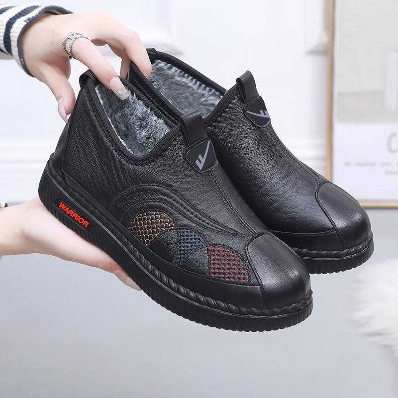 Warrior Women's Fleece-Lined Winter Cotton Shoes Non-Slip Warm Middle-Aged Elderly Short Boots Leather 1271 Black Size 36