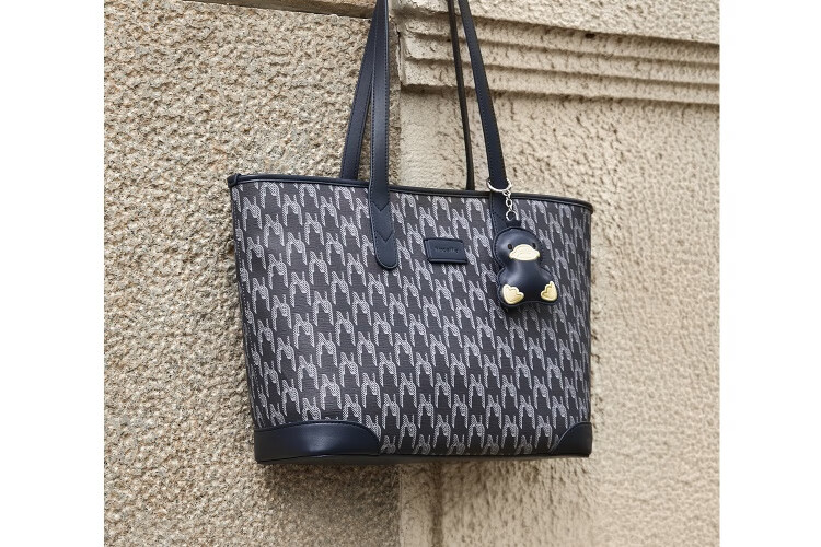 NUCELLE Angelababy's Duck Tote Bag, 2026 Light Luxury Niche Commuter Shoulder Bag for Women, Birthday Gift 5