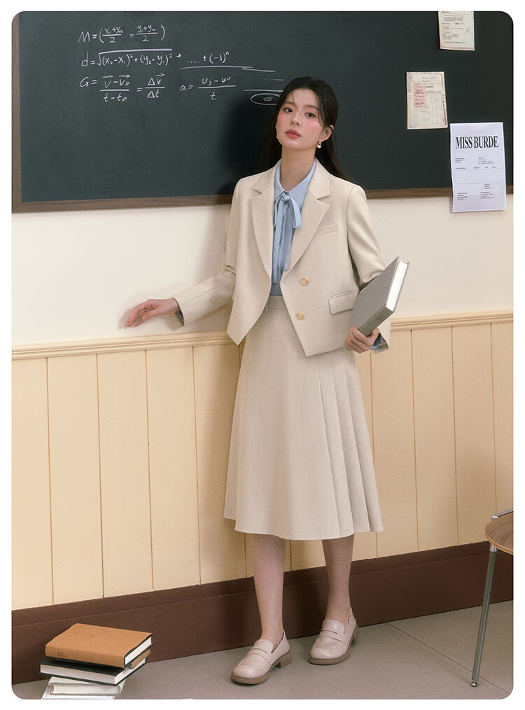 Miss Bird Lightweight Office Commuter Suit Set for Women Petite Short Blazer Professional Interview Formal Wear 8