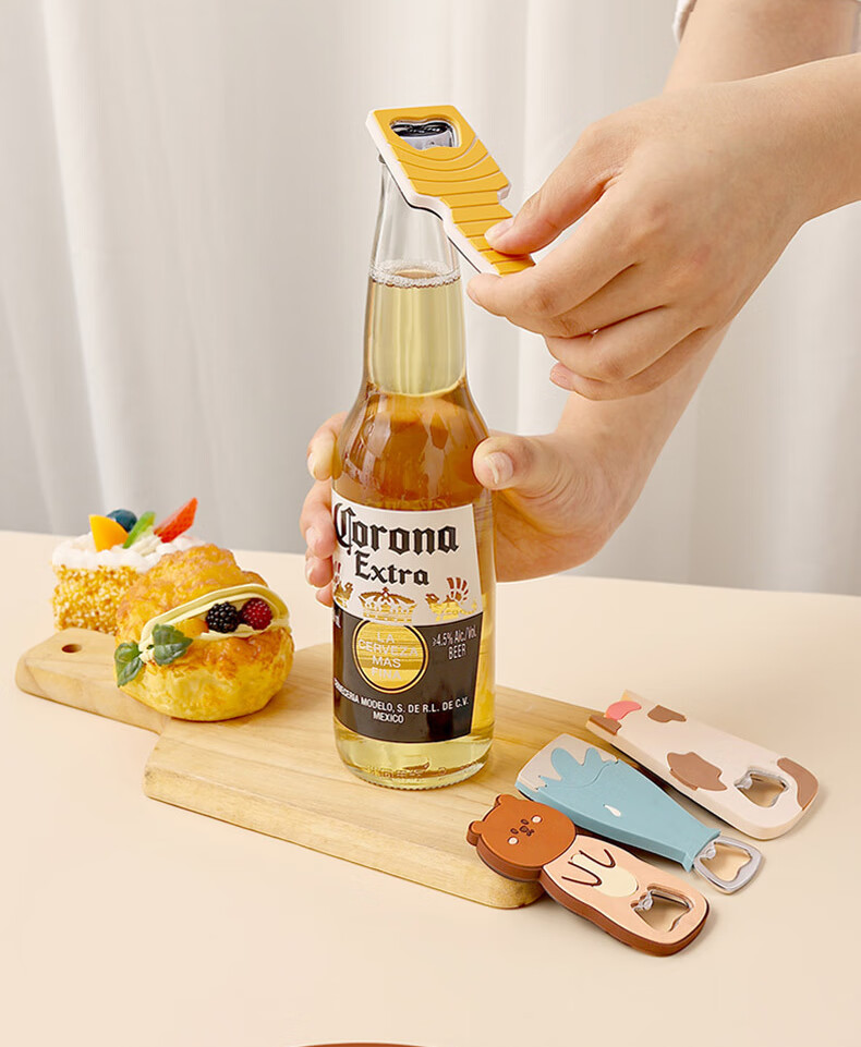 Youxueku Creative Refrigerator Magnets, 3D Food Series Decorative Magnetic Toys Model, Pineapple, National Day Gift 4
