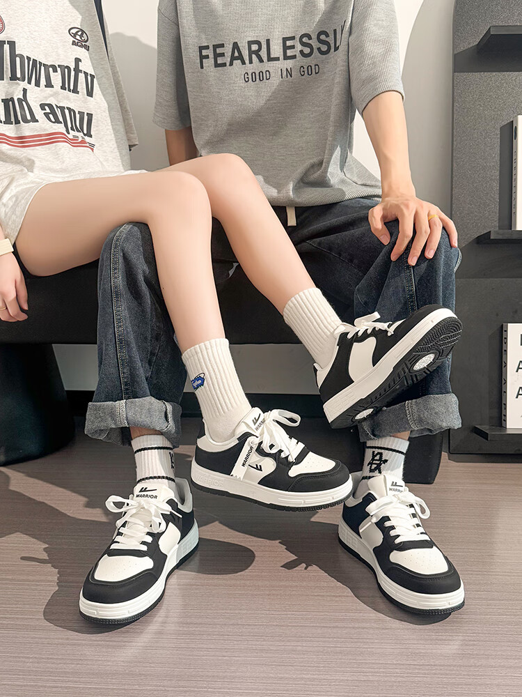 Huili Black And White Panda Couple Shoes, Unisex Thick-Soled Sneakers, Versatile Sports Casual Shoes for Men And Women, White, Size 38 2