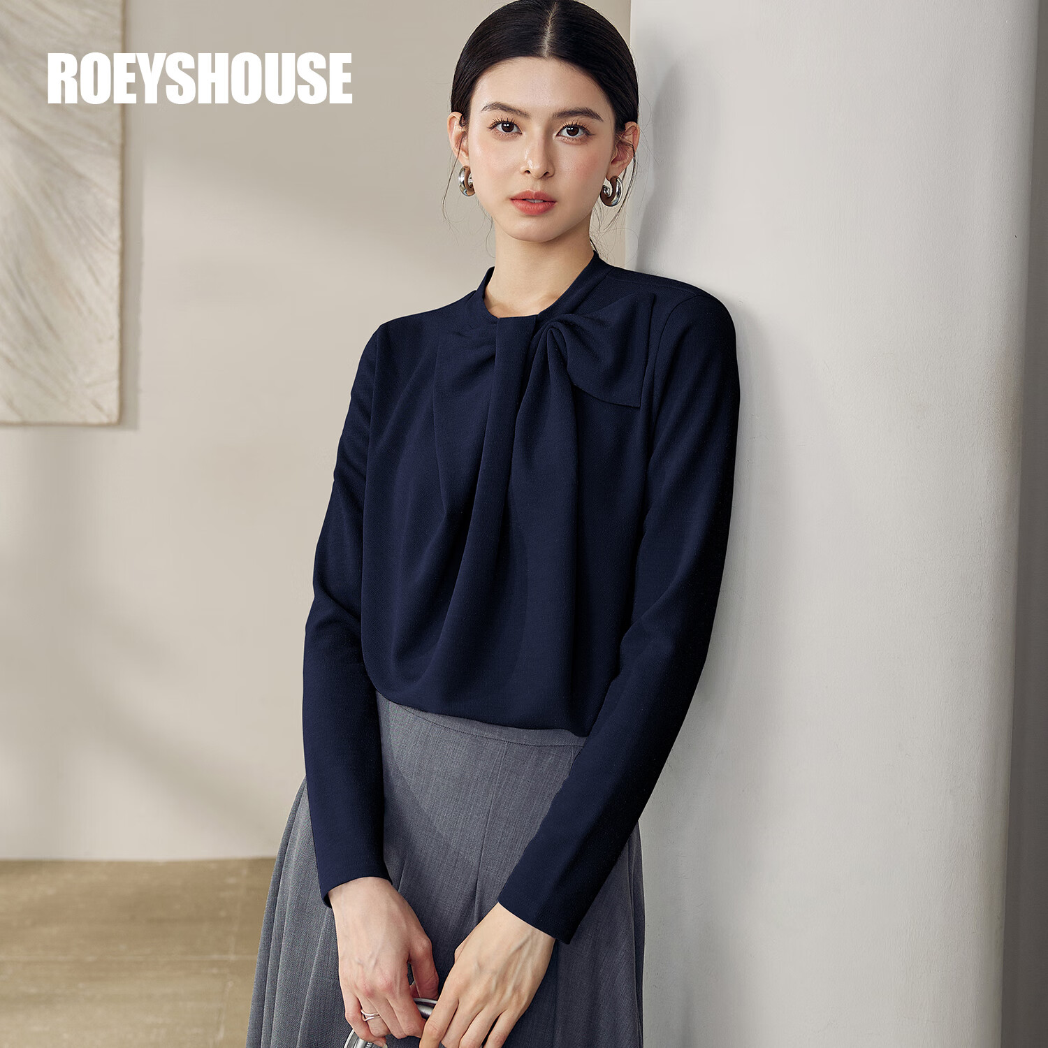 ROEYSHOUSE French Style Shiny Silk Bow Long Sleeve Knit T-Shirt for Women Spring 12691 Dark Blue M