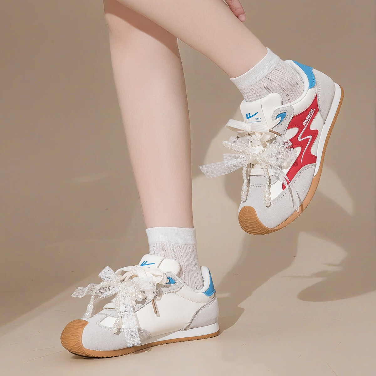 Huili Women's Shoes, Soft-Soled Training Shoes, New Spring Casual Sneakers WXY5237Z, White Red Blue Gray (With Accessories), Size 39