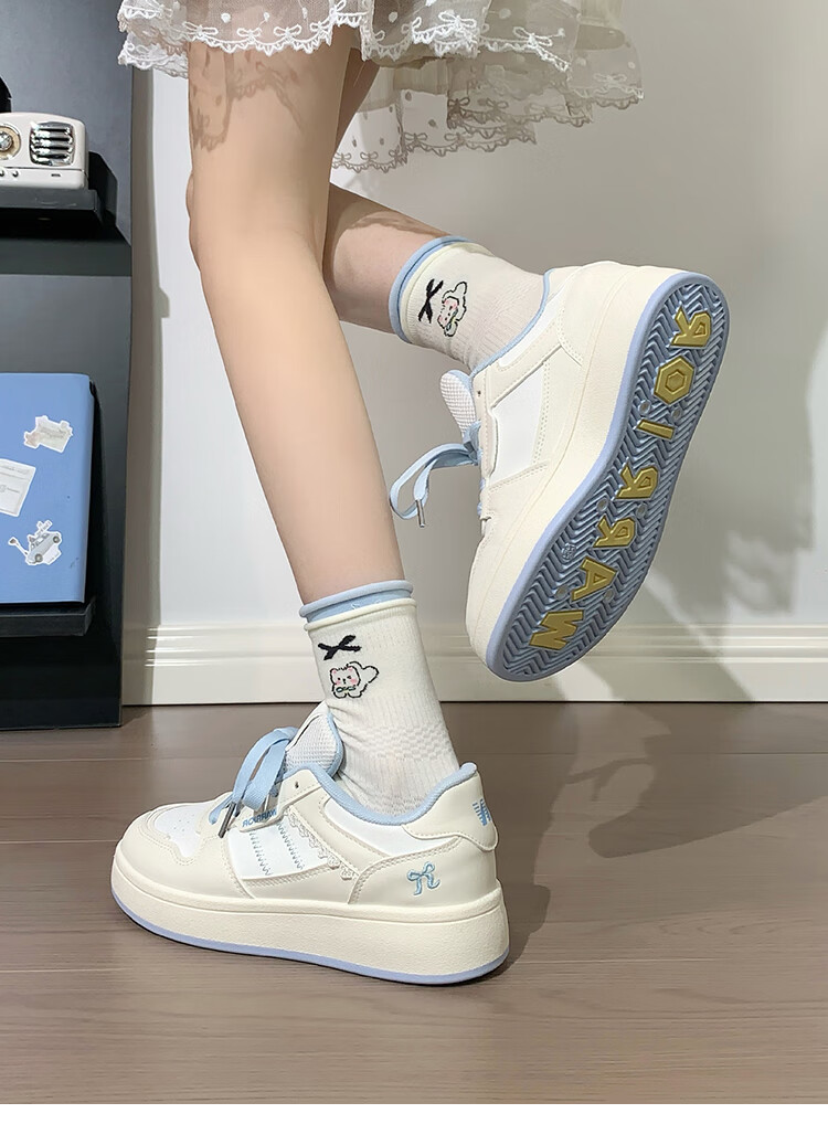 Warrior Korean Style Versatile White Sneakers for Women, New Fleece-Lined Shoes for Female Students, Off-White and Light Blue, Fleece-Lined, Size 36 (Runs Small) 3