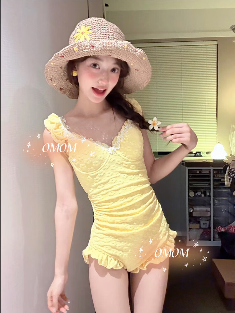 OMOM New One-Piece Premium Swimsuit for Women, Stunning Gathered Design, Small Bust, Tummy Control, Slimming, Vacation Hot Spring, Yellow, M 5