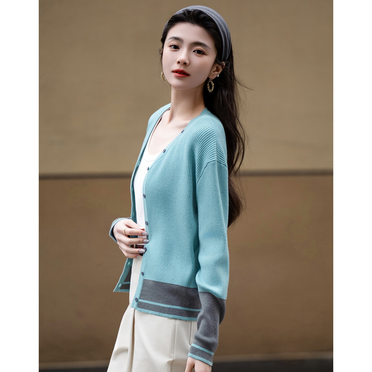 Demana Soft Wool Blend Spring Autumn Gentle V-Neck Colorblock Cardigan Drop Shoulder Knit Top for Women