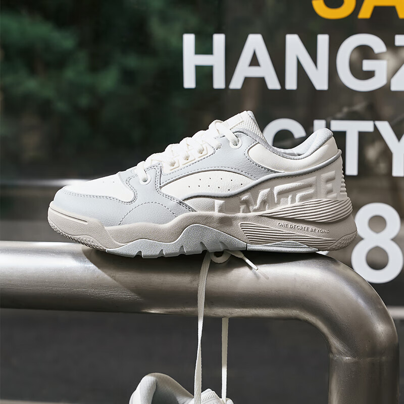 361° Women's Sports Shoes Xingran 5 Autumn Thick Sole Retro Low-top Sneakers Casual Versatile Shoes 682536618-1