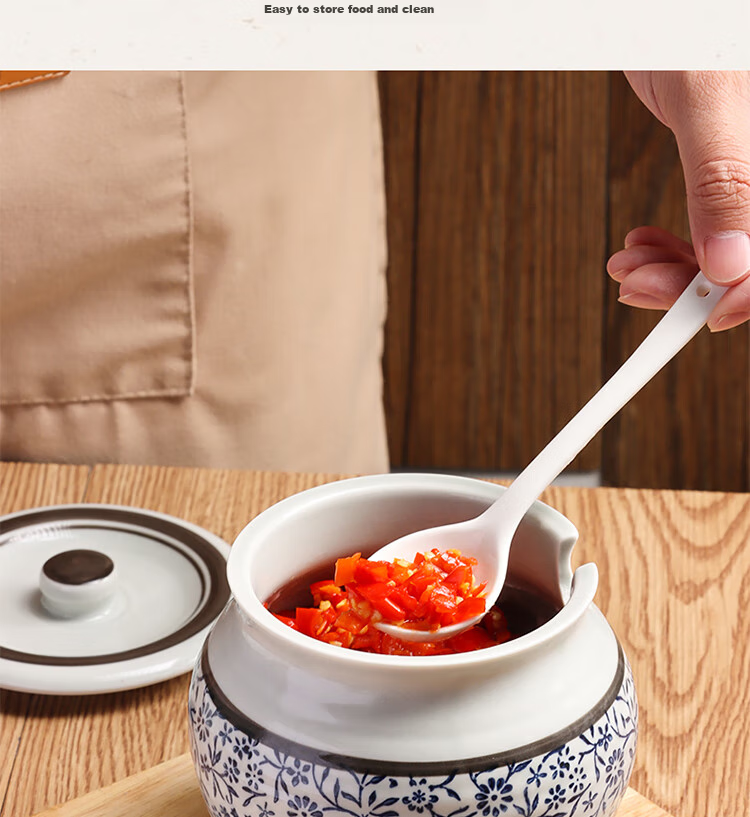 BJ Ceramic Large Capacity High-Temperature Resistant Seasoning Jar, Lard Container, Chili Pepper Jar, Chinese-Style Lard Bowl + Spoon, 700ml 14