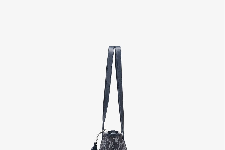 NUCELLE Angelababy's Duck Tote Bag, 2026 Light Luxury Niche Commuter Shoulder Bag for Women, Birthday Gift 35