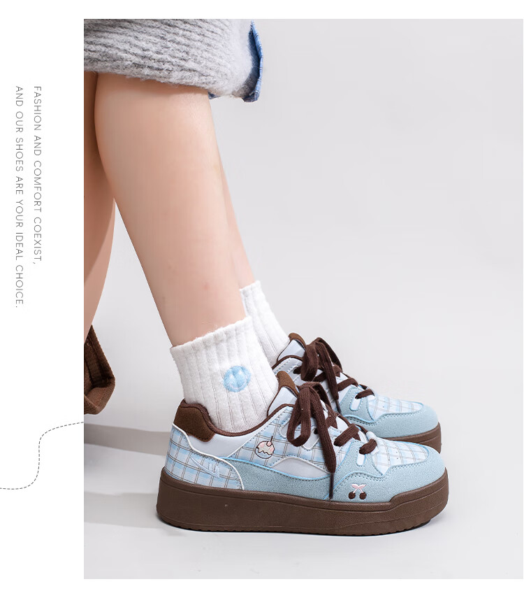 Warrior Women's Thick Sole Creative Casual Sneakers 2026 Spring Autumn New Student Sports Shoes Light Blue Size 38 5