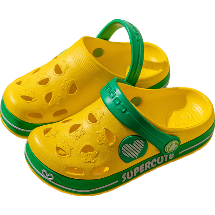 Coqui Children's Perforated Shoes, Boys And Girls Lightweight Sand-Draining Two-Way Casual Slippers, Big Kids Goose Yellow Color, Size 32-33 CQ8538