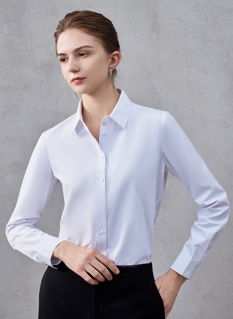G2000 Women's Long Sleeve Commuter Shirt with Bow Tie, Cotton Comfort, All-Season, Mall Style 2