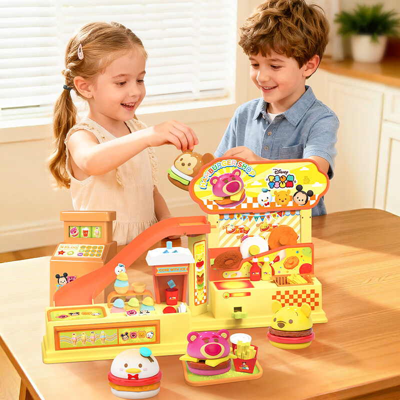 GOLDLOK Disney Tsum Tsum Delicious Burger Shop Light Edition Pretend Play Kitchen Toy for Boys and Girls Christmas Gift