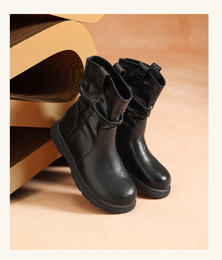 ZHR Women's Thick-Soled Ankle Boots 2025 New Winter Flat Plush Thickened Northeast Martin Boots Fashionable Short Boots 12